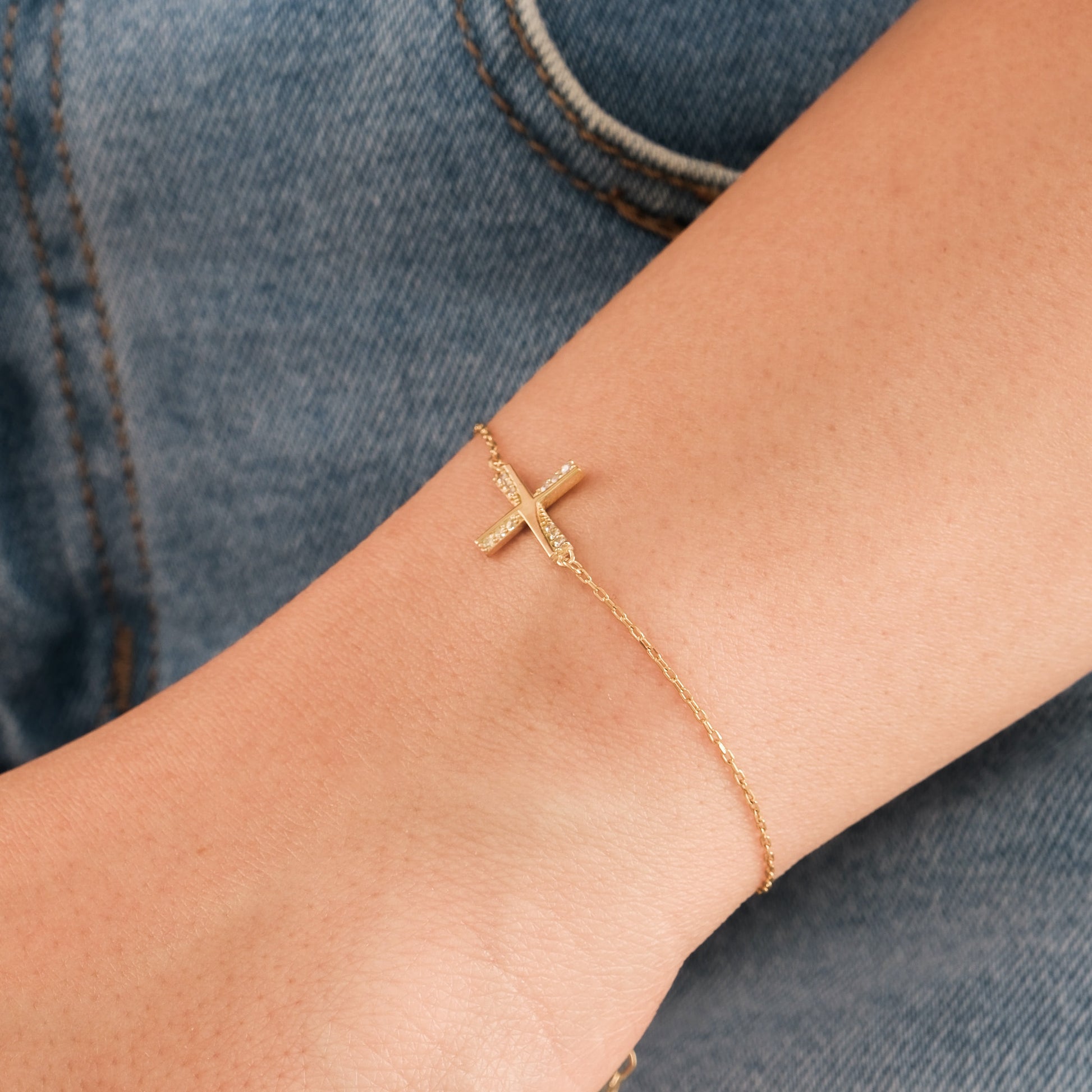 Dainty Cross Bracelet | 14K Gold Plated