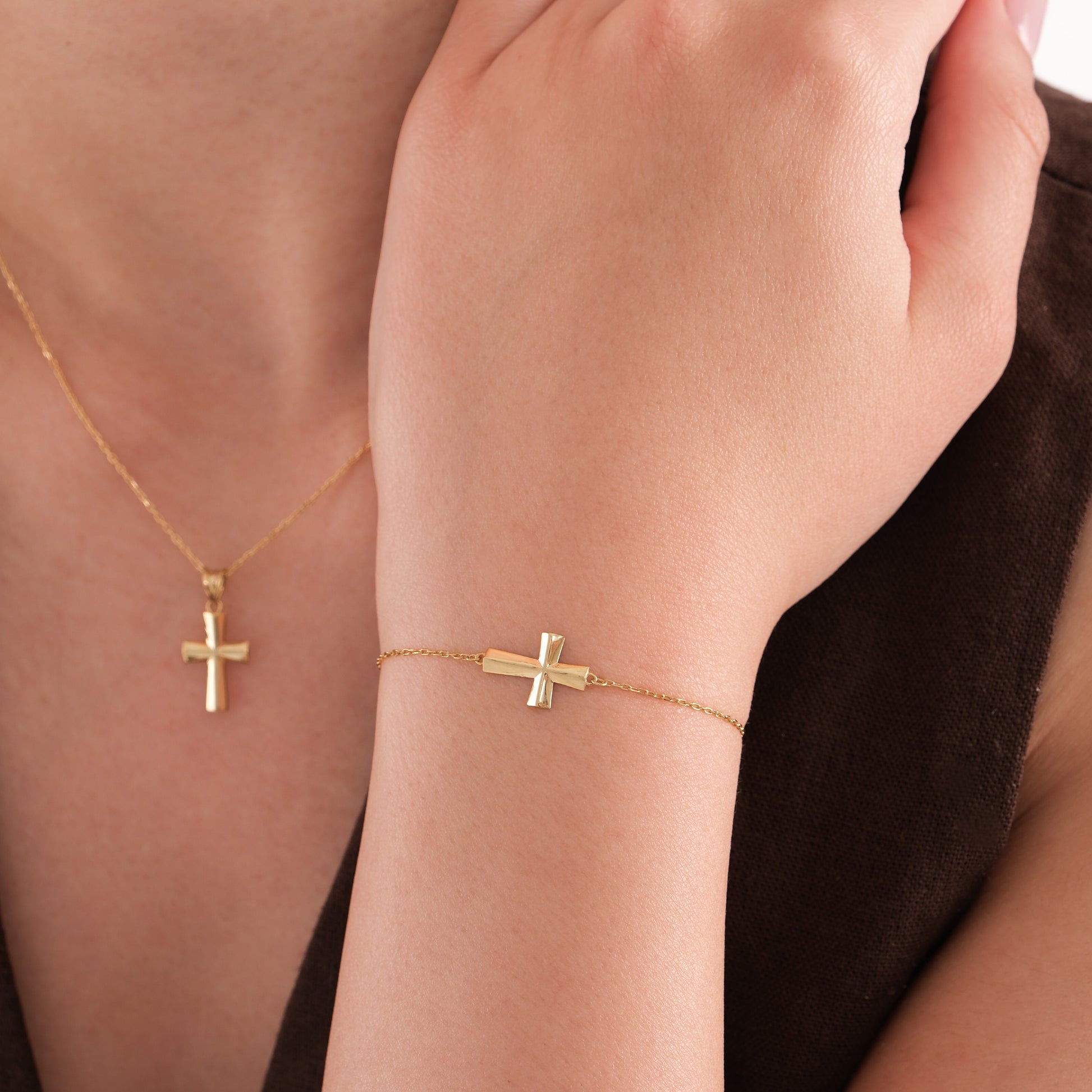 Small Cross Bracelet | 14K Gold Plated