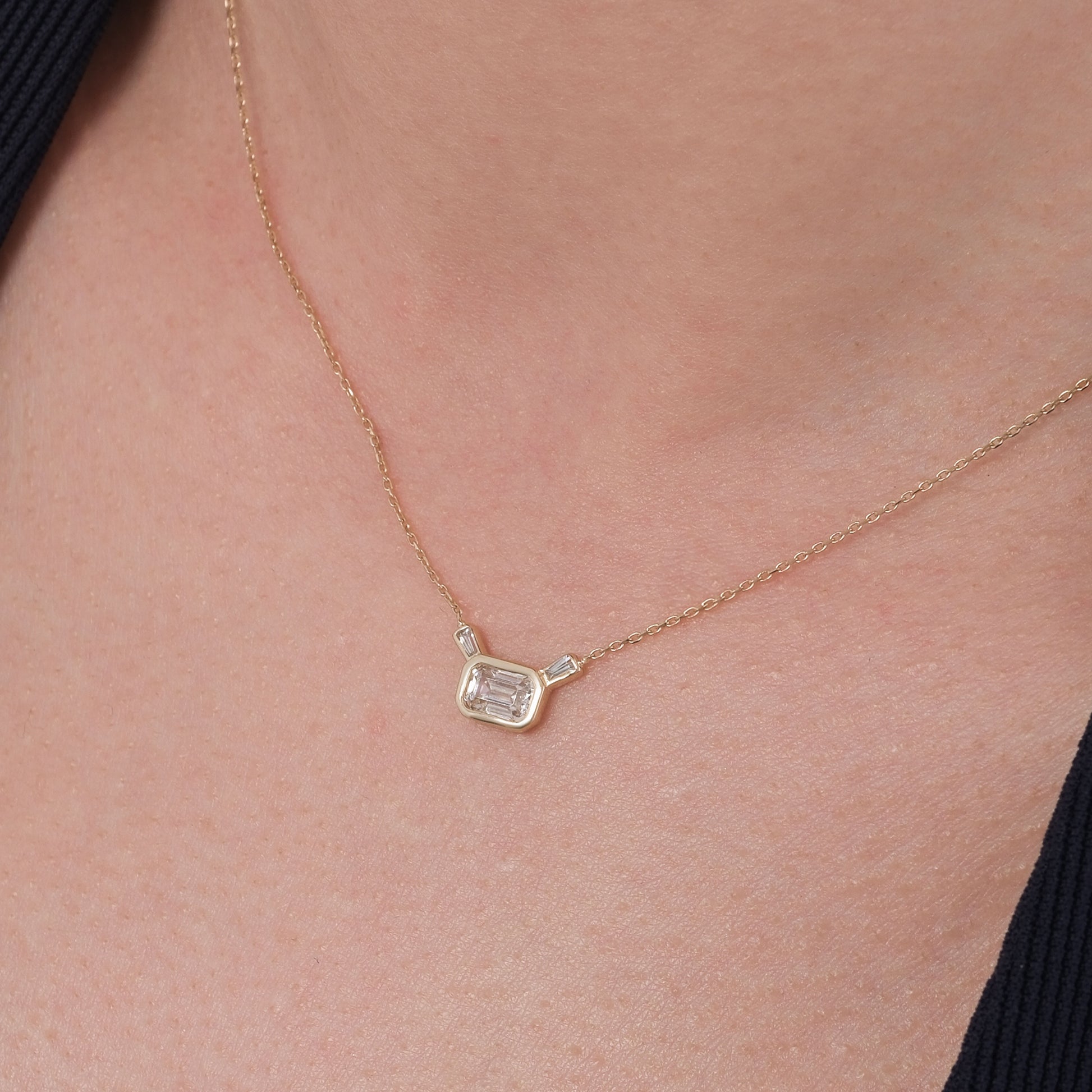 Moissanite Bezel Necklace | 14K Solid Gold