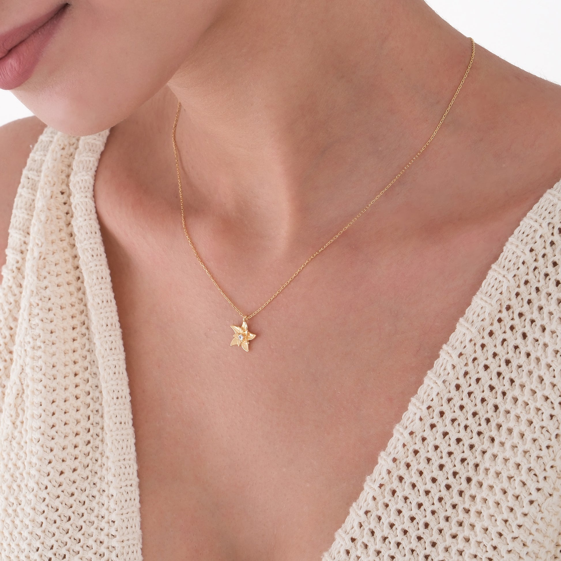 March Birth Flower Necklace | 18K Gold Vermeil