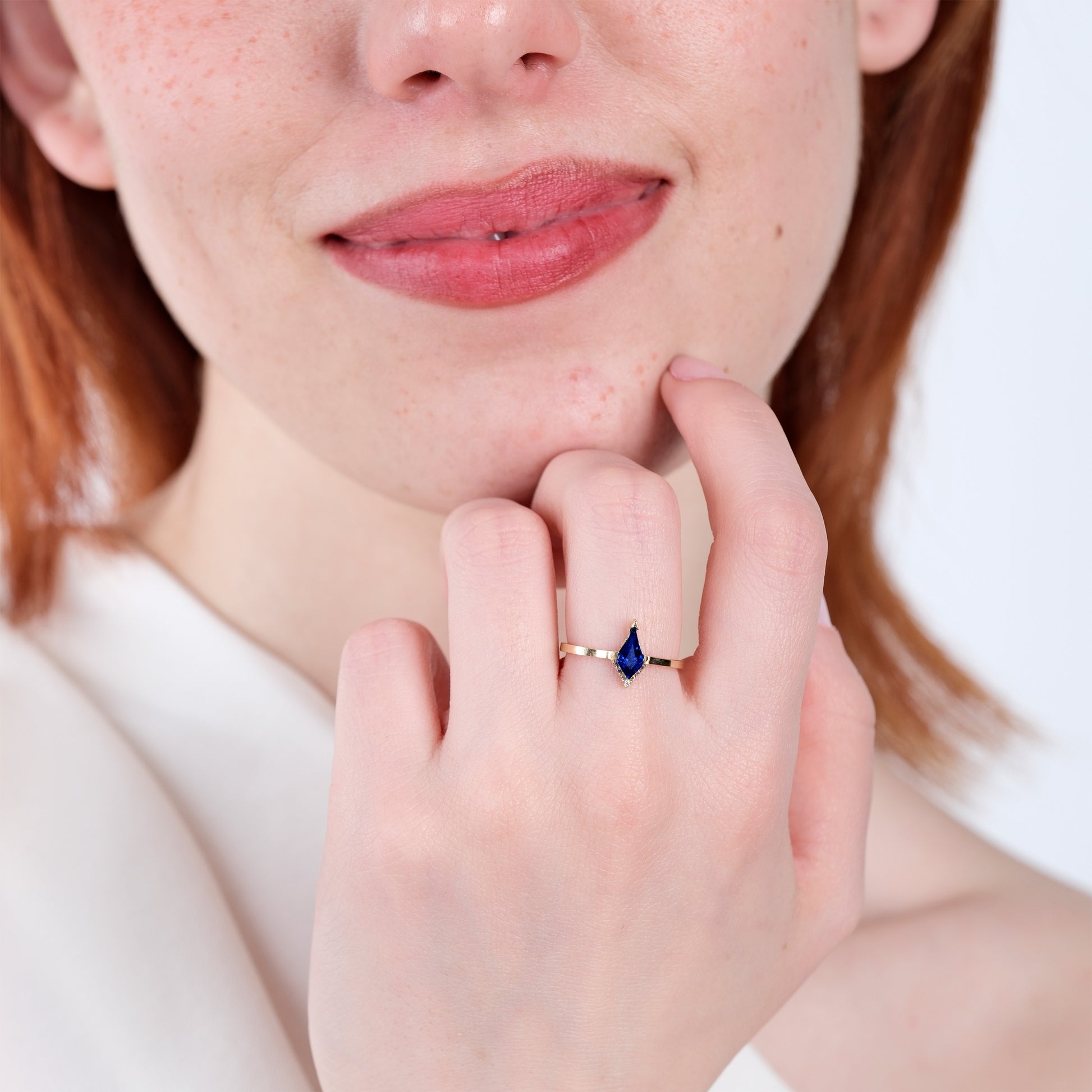 Blue Sapphire Ring | 14K Solid Gold