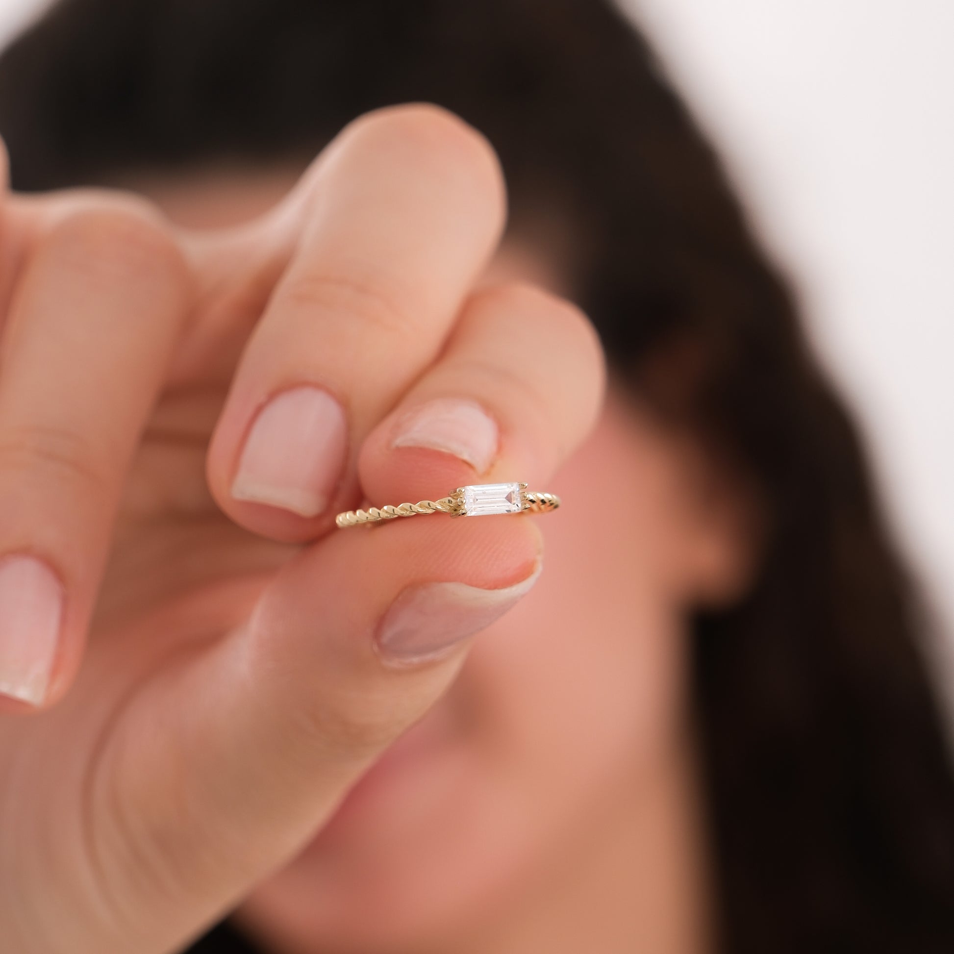 Twisted Band Ring | 14K Solid Gold