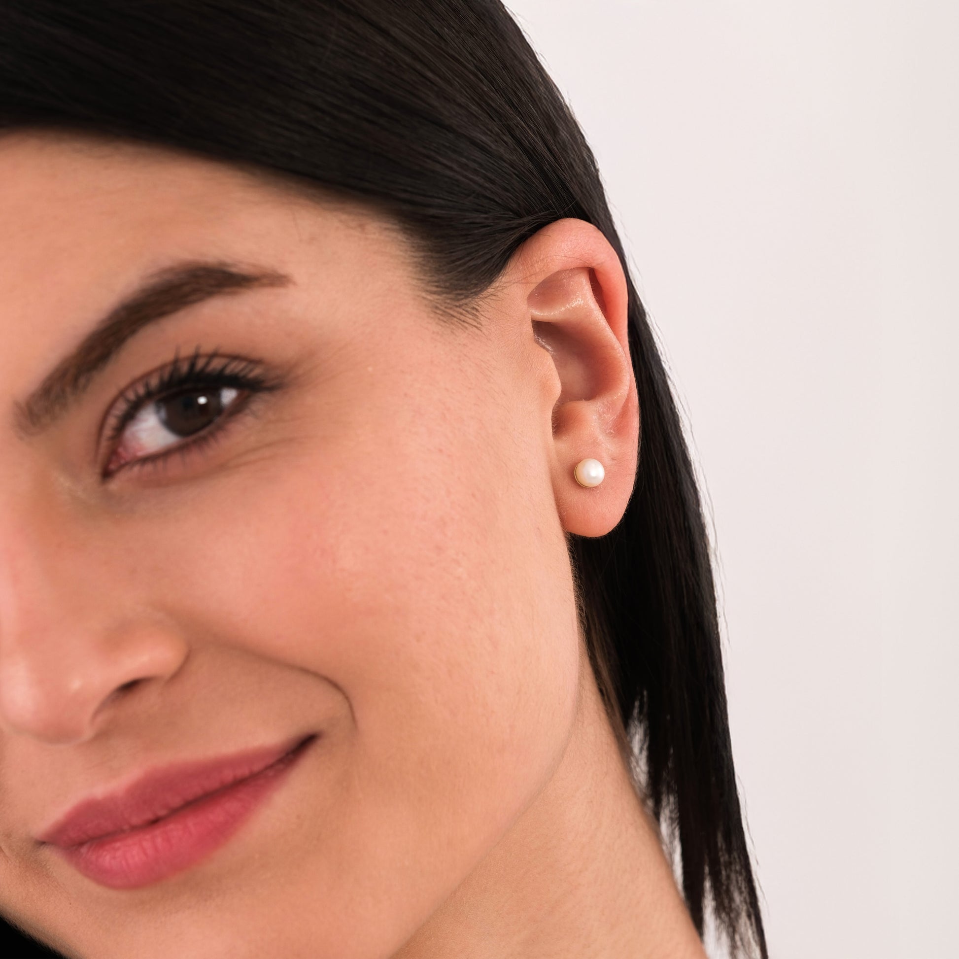 Pearl Stud Earrings | 14K Solid Gold