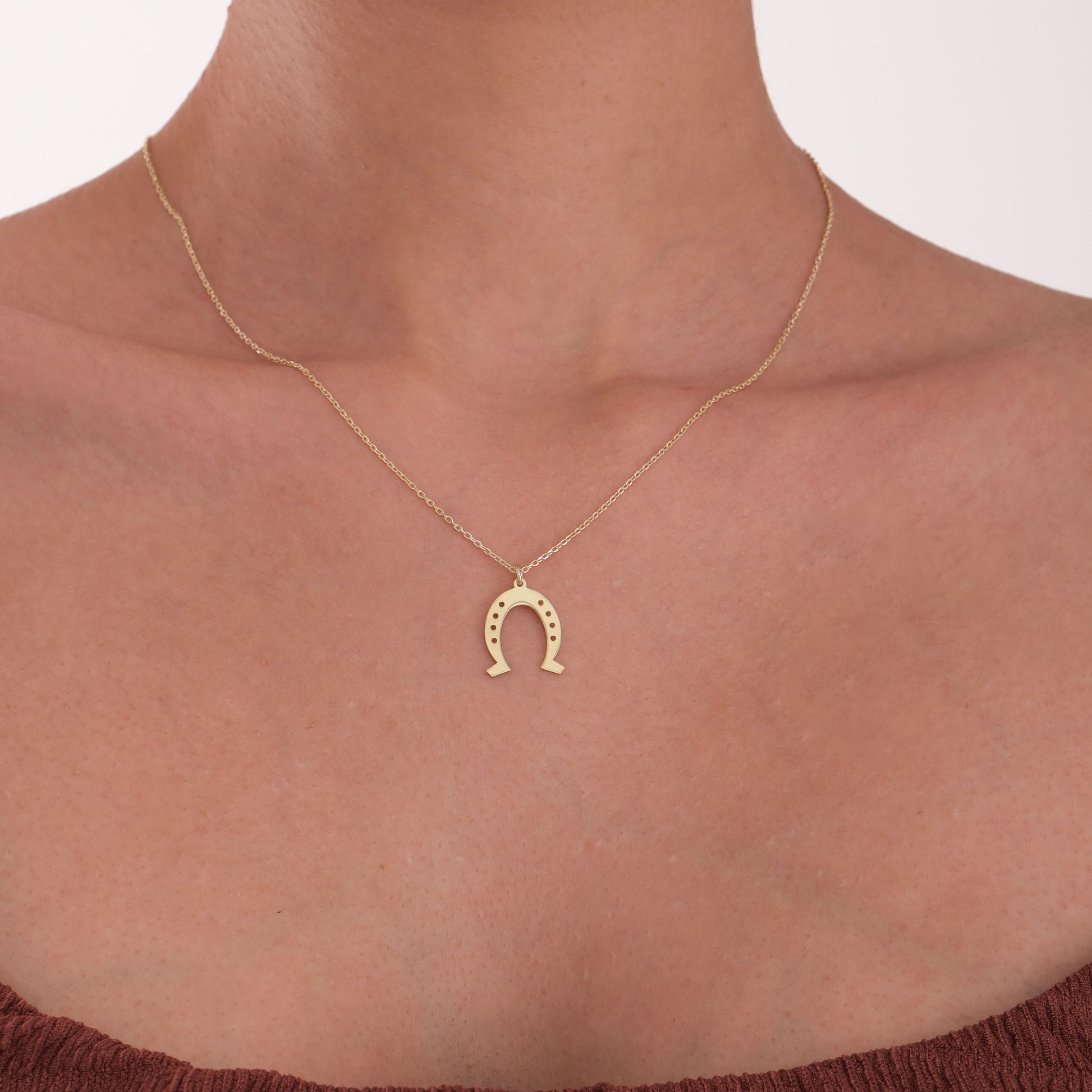 Lucky Horseshoe Necklace | 14K Solid Gold