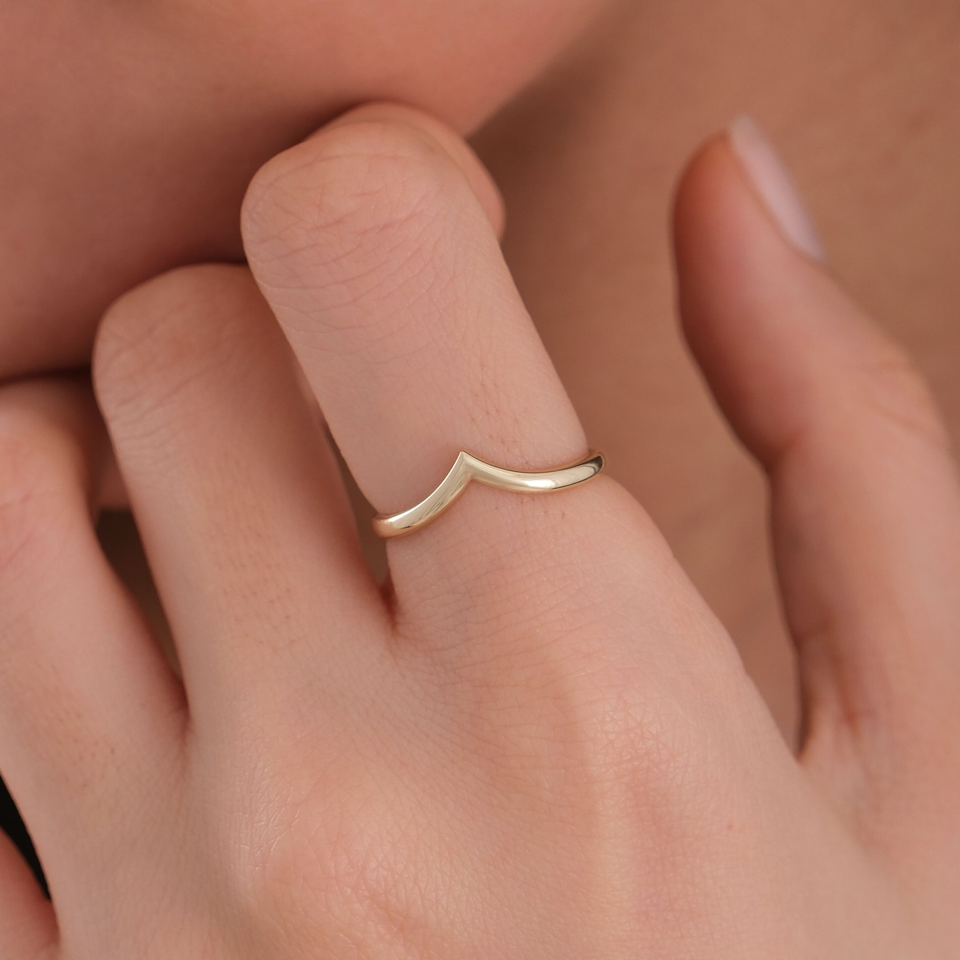 Gold Chevron Band | 14K Solid Gold