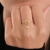 Knot Star Ring | 14K Solid Gold