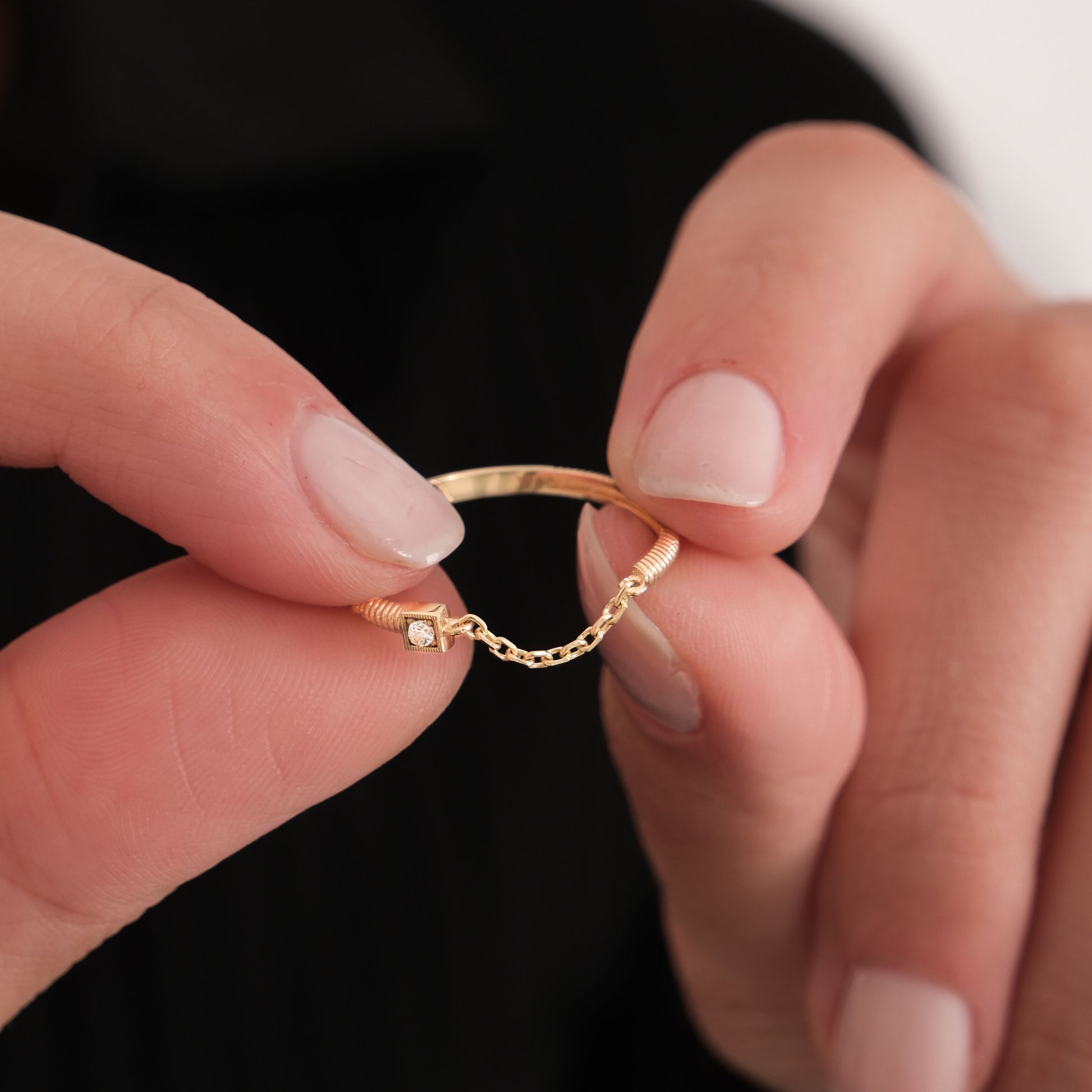 Chain Link Ring | 14K Solid Gold