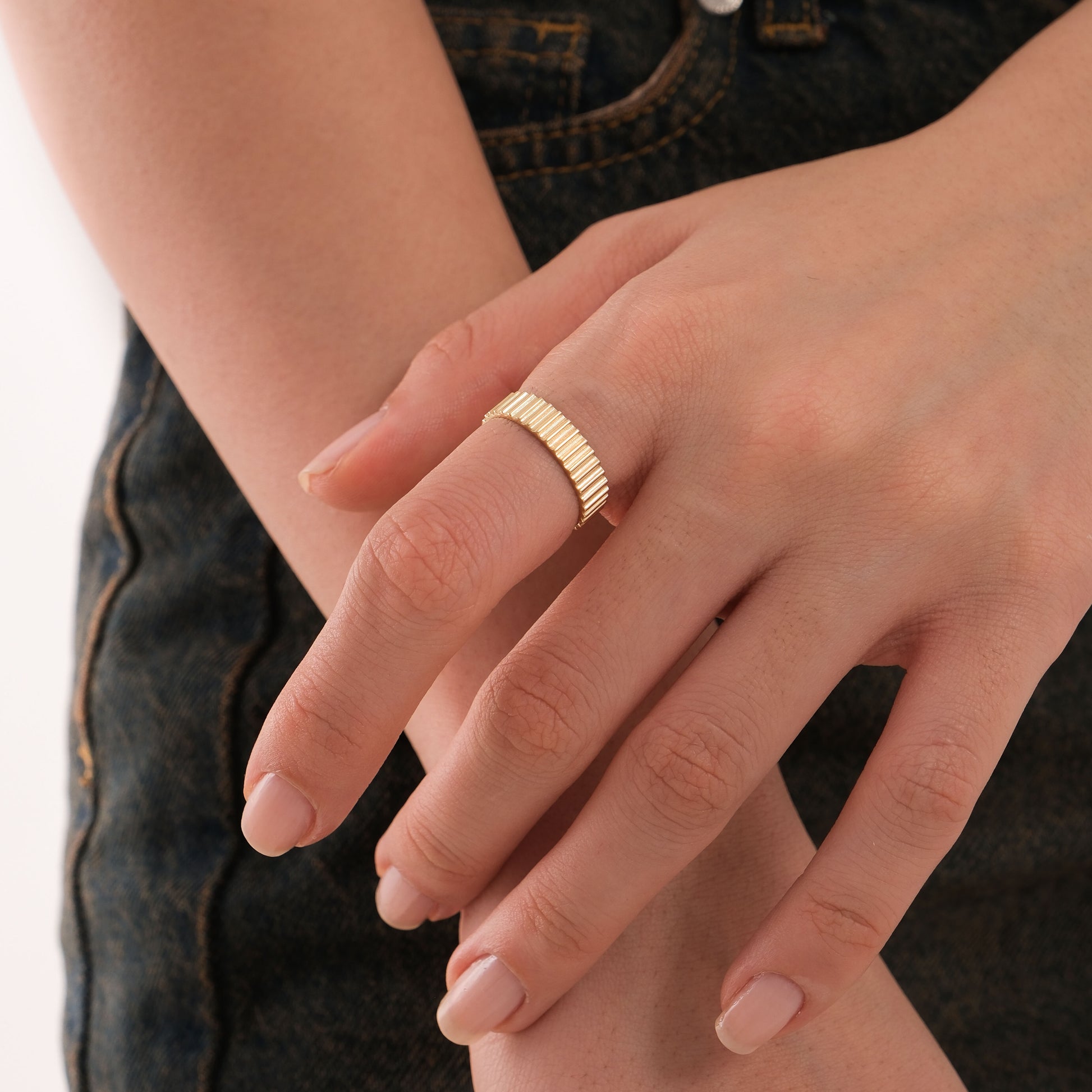 Ribbed Ring | 14K Solid Gold