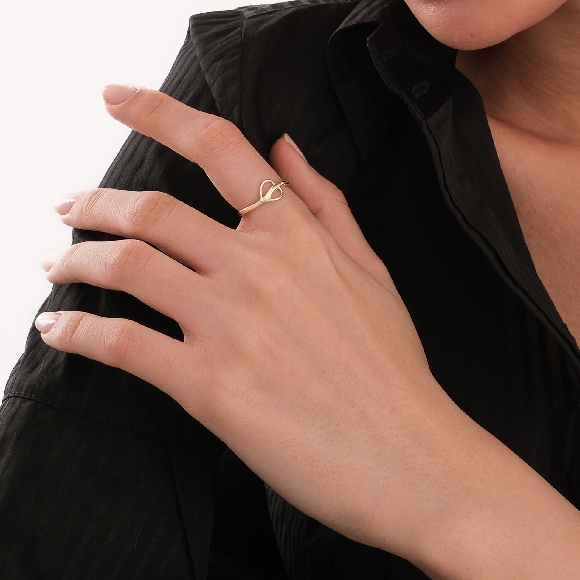 Flowing Heart Ring | 14K Solid Gold