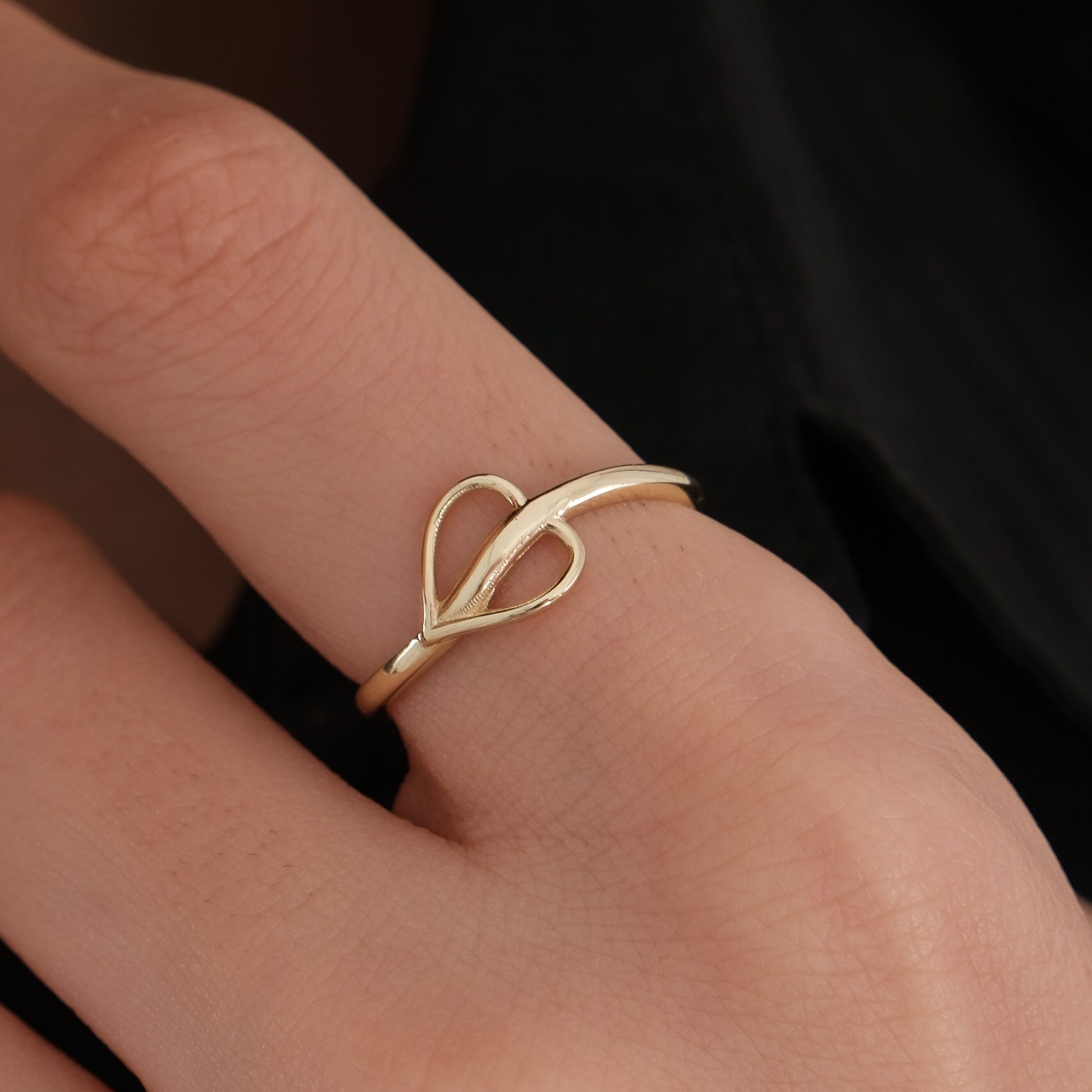 Flowing Heart Ring | 14K Solid Gold