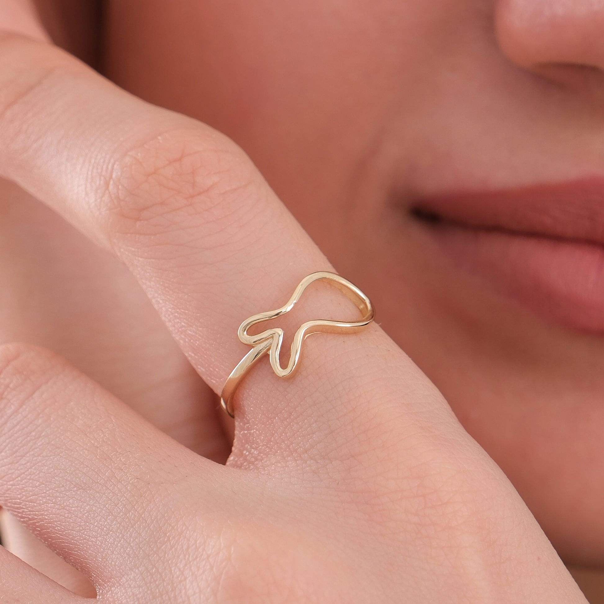 Lucky Fish Ring | 14K Solid Gold