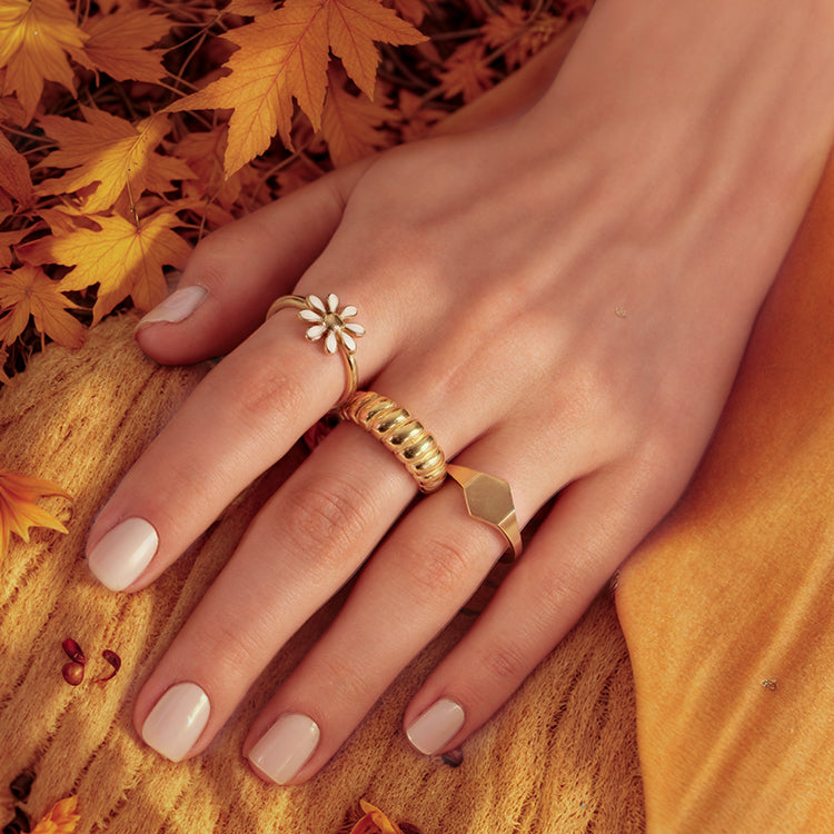 Gold-rings-for-women-v2n