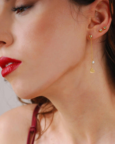 Heart and Pearl Dangle Earrings | 14K Solid Gold - Mionza Jewelry-14k solid gold, dainty gold earrings, dangle drop earrings, dangle heart earings, gift for her, gold drop earrings, Heart Earrings, Long Chain Earrings, Long Earrings, Love Earrings, Minimalist Threader, Plate Cut Earrings, push back earrings