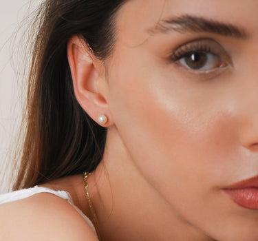 Pearl Stud Earrings | 14K Solid Gold