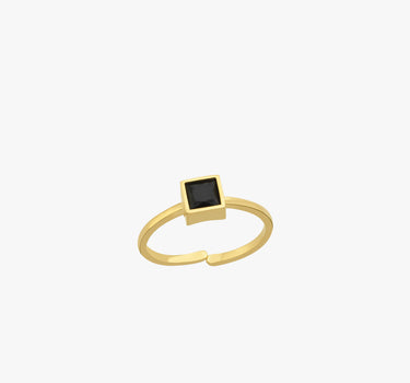 Black Onyx Ring | 14K Gold Vermeil - Mionza Jewelry-black onyx, black ring, black stone ring, geometric ring, gift for her, gold onyx ring, onyx and silver ring, onyx ring gold, onyx ring silver, onyx ring womens, ring black onyx, ring with onyx, summer jewelry