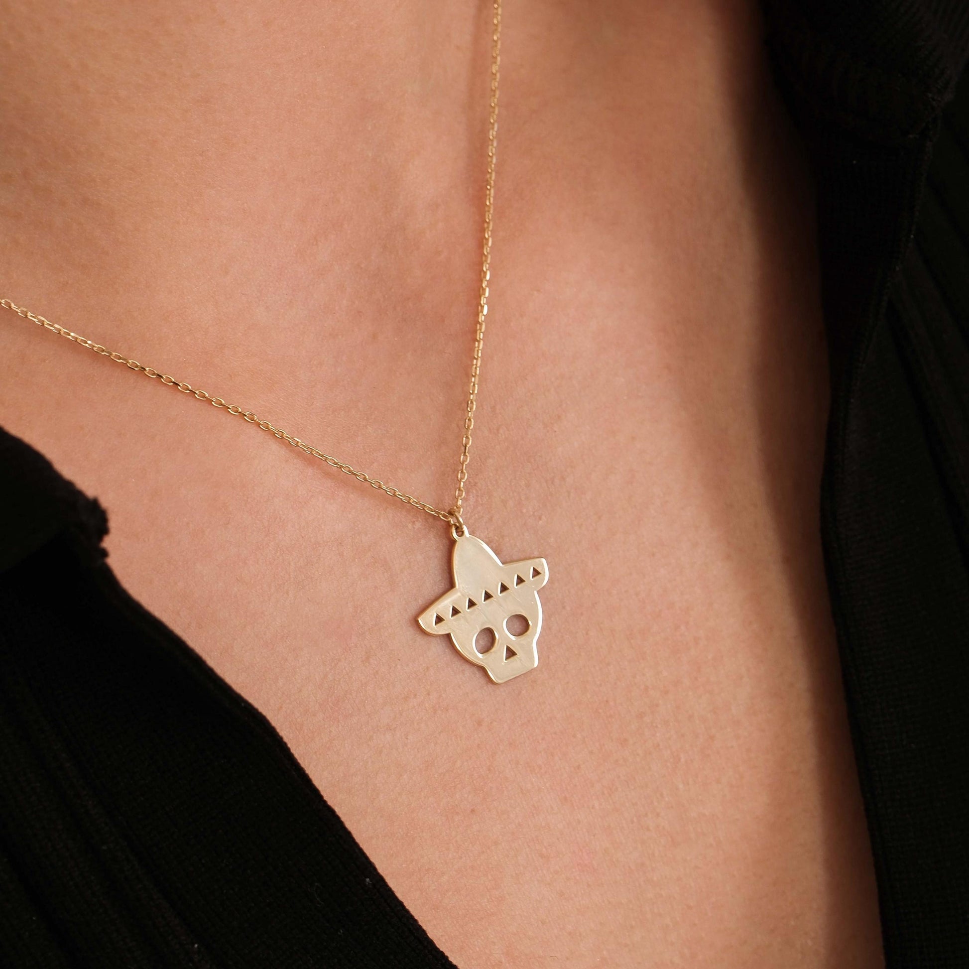 14K Solid Gold Sombrero Skull Necklace, Day of The Dead Necklace, Halloween Pendant Gift, Dia De Los Muertos