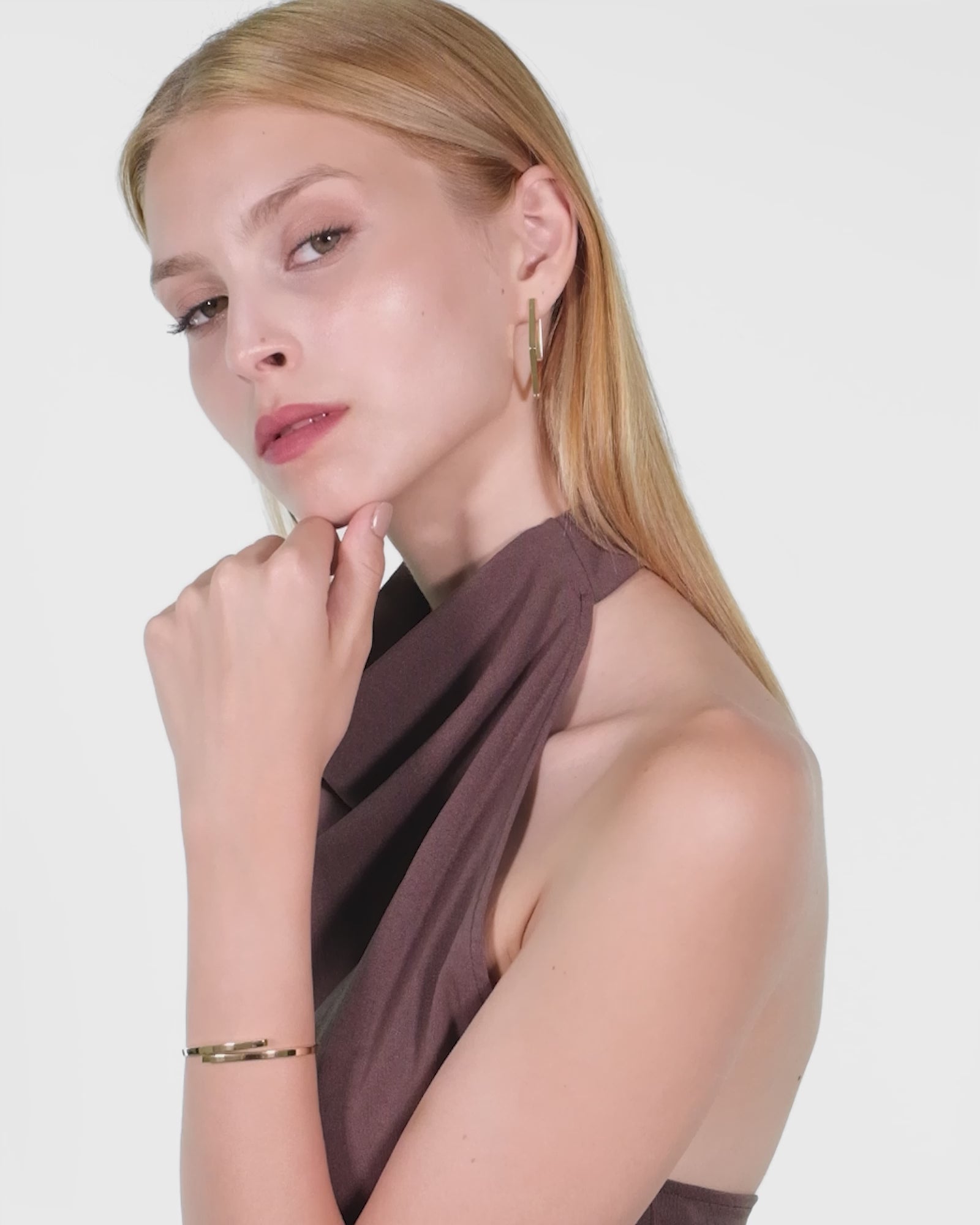 Geometric Hoop Earrings | 18K Gold Vermeil