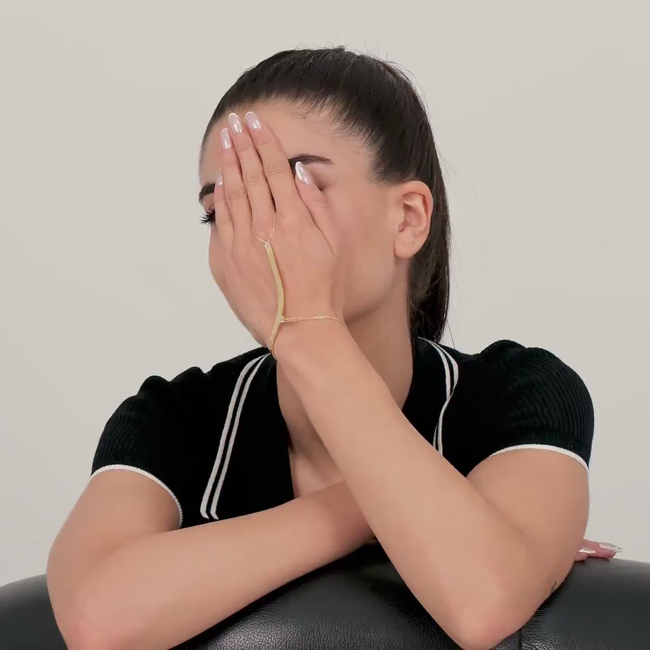 18K Gold Vermeil Slave Bracelet, Engraved Hand Chain Bracelet, Herringbone Bracelet, Finger Ring Bracelet, Summer Bracelet, Custom Gift