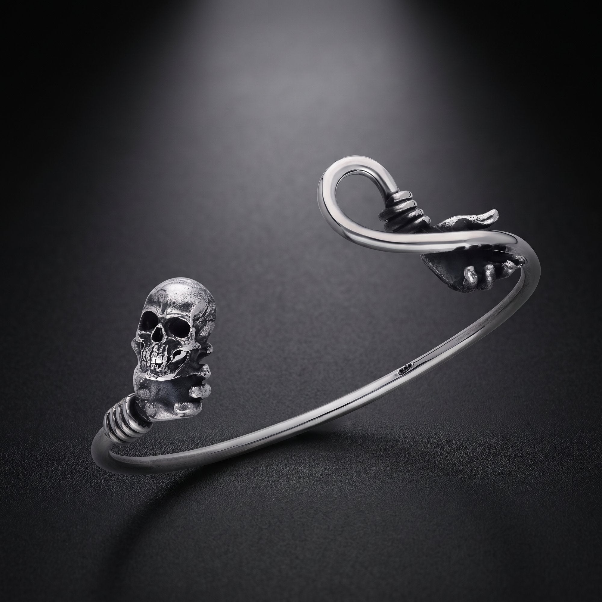 Men's skull and hand cuff bracelet in 925 sterling silver