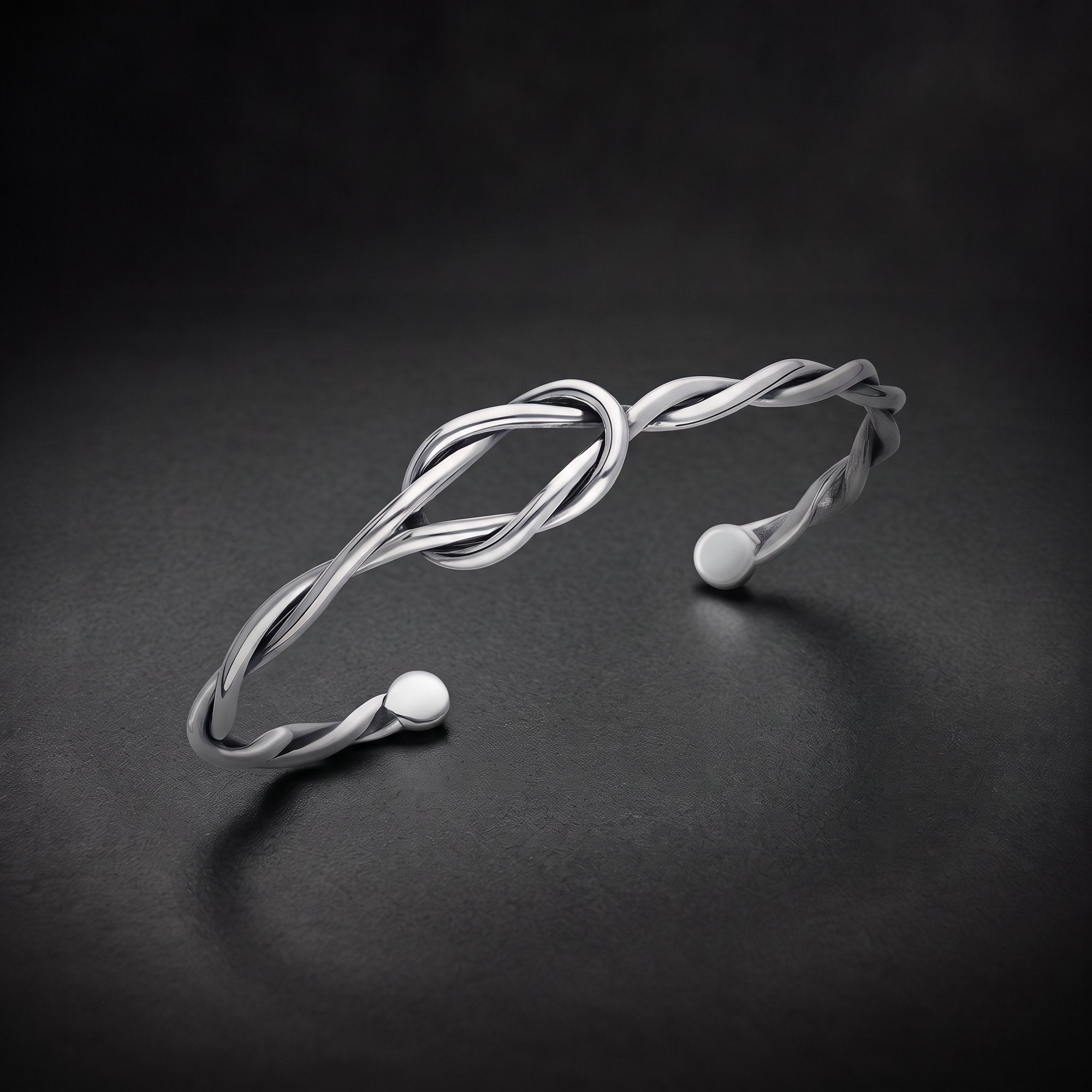 Men's twisted knot cuff bracelet in 925 sterling silver